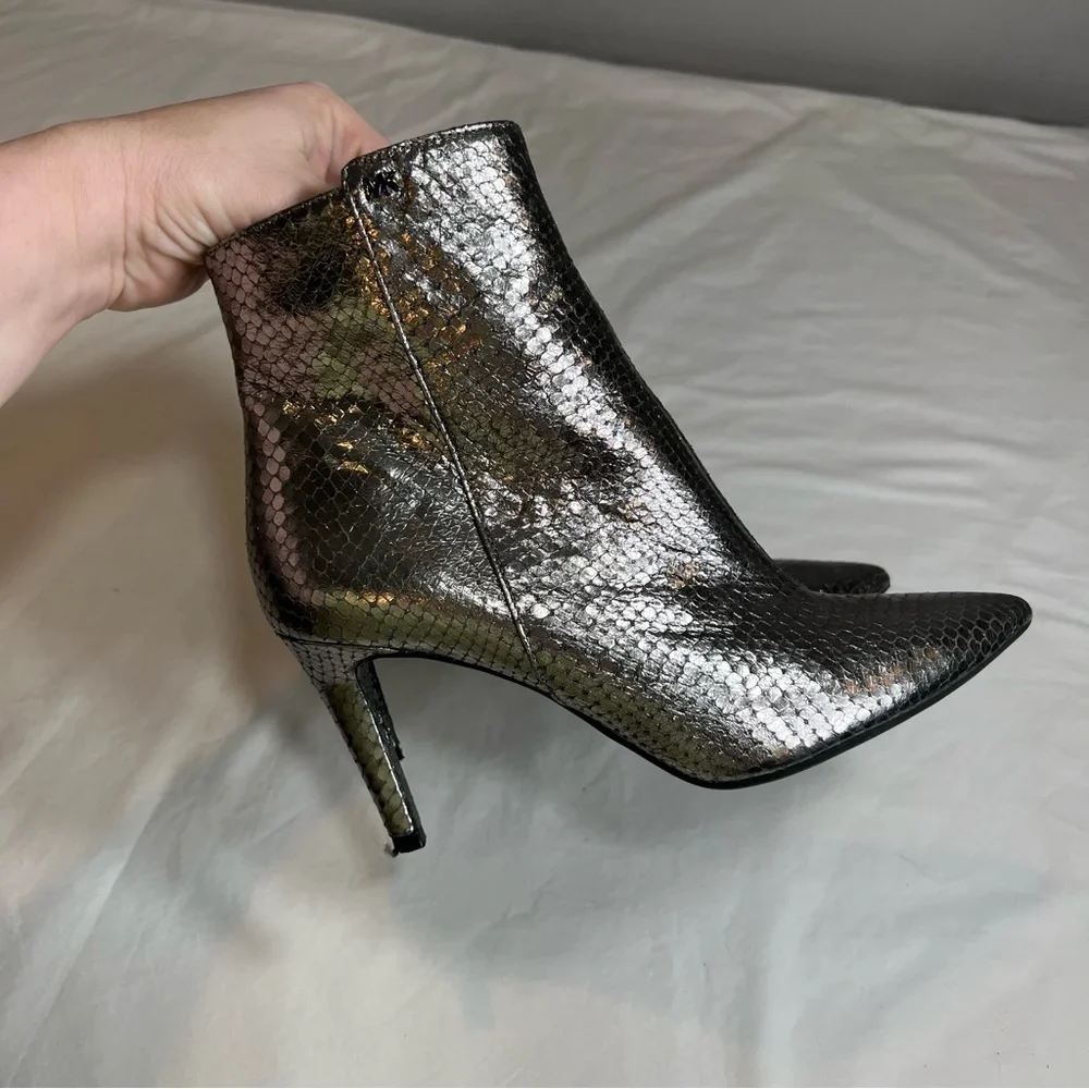 Michael Kors Dorothy flex mid heel side zip. Silver snake ankle boots size 6